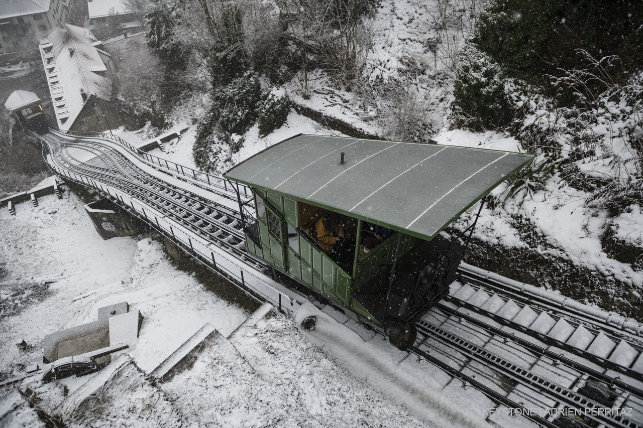 Le funiculaire de Fribourg sous la neige, février 2019.